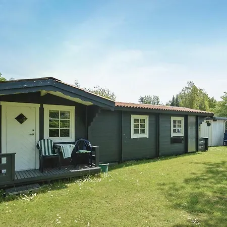 Two-bedroom Holiday In * Nysted